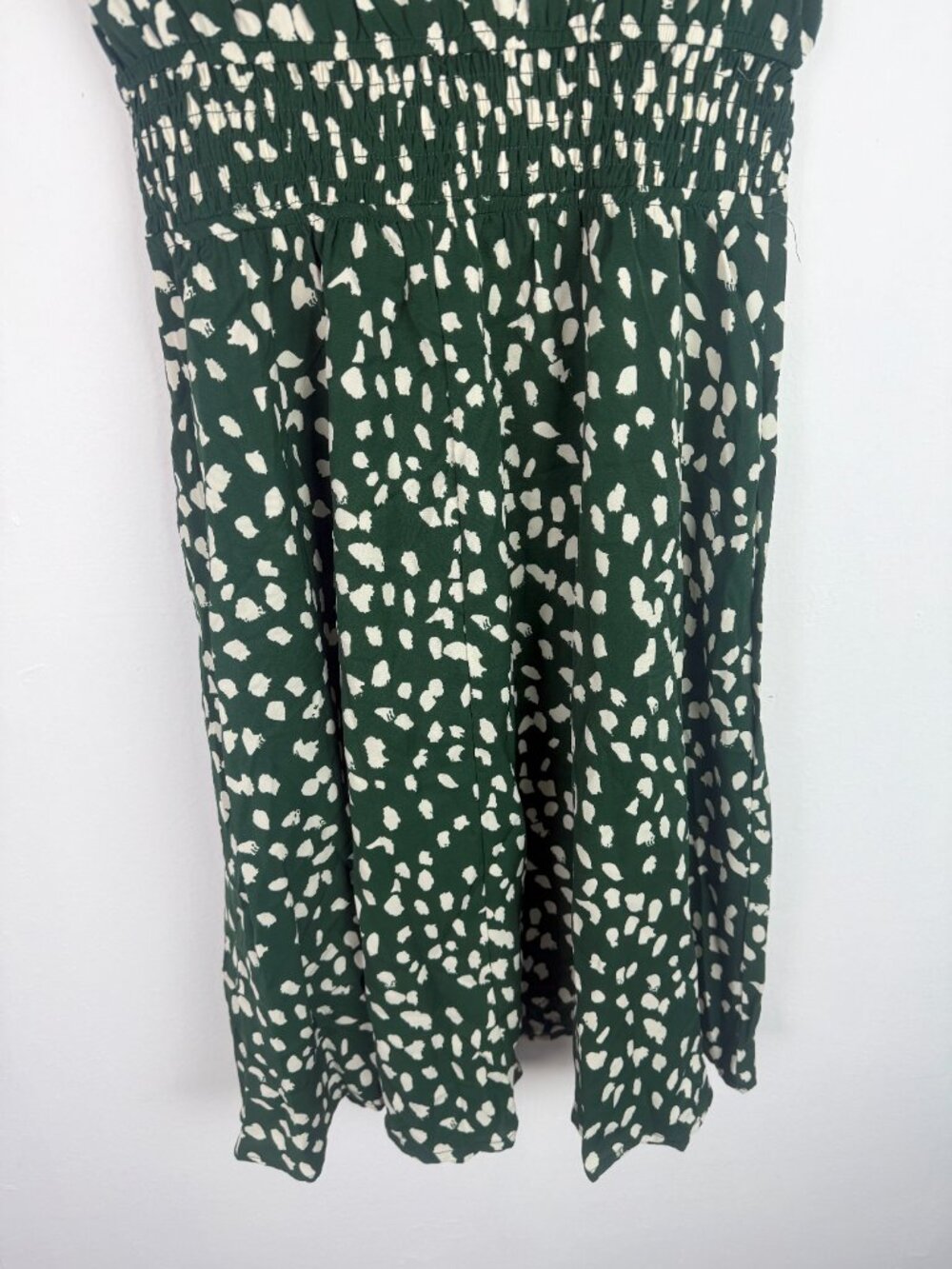 NWT Cupshe Olive Irregular Polka Dot Flutter Sleeve Midi Dress Size Small S NEW - Picture 9 of 9